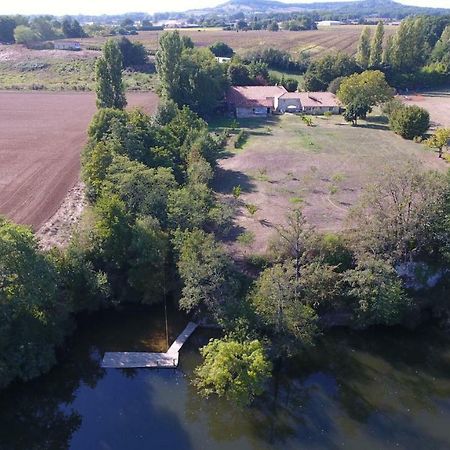 Gites Clodeguy No 2 Saint-Sylvestre-sur-Lot Exterior photo