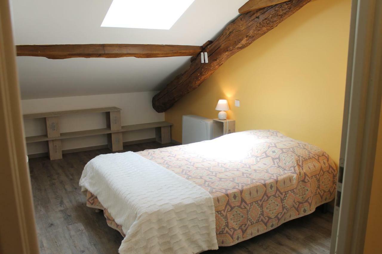 Gites Clodeguy No 2 Saint-Sylvestre-sur-Lot Exterior photo